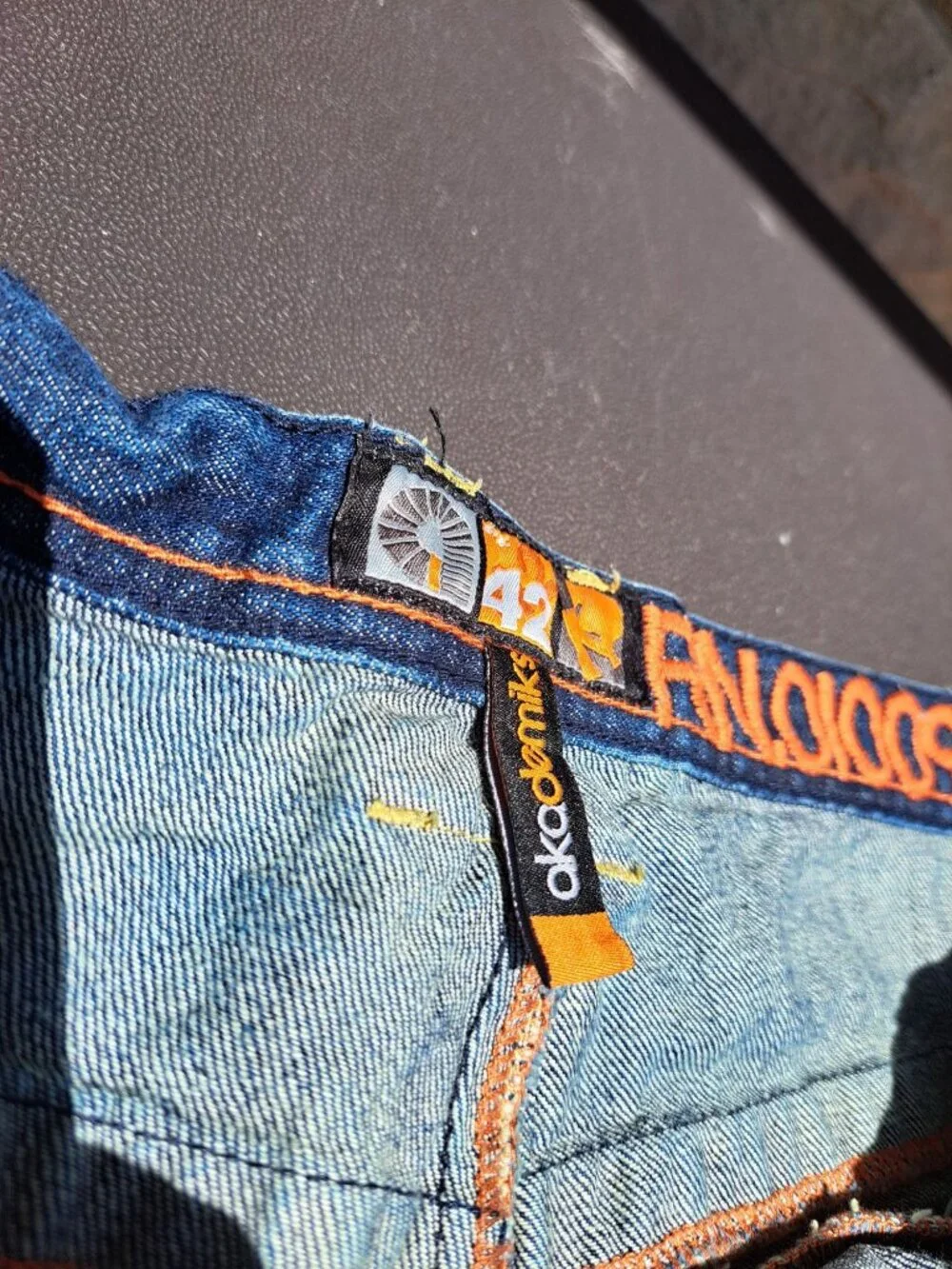 Vintage Akademiks Size 42 Mens Baggy Denim Shorts Orange Graphics Streetwear